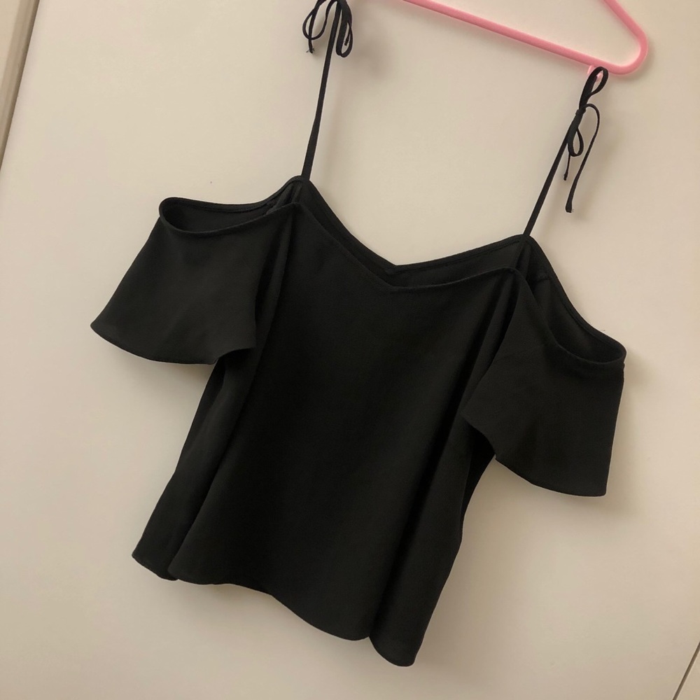 TopShop Flowy Top - Picture 1 of 4